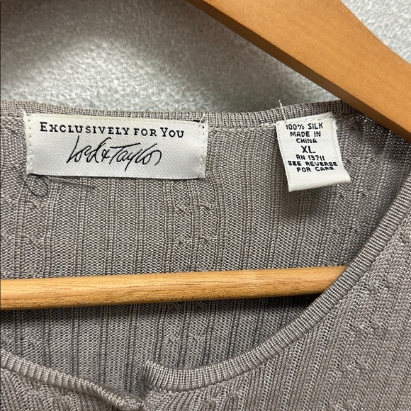 Vintage Lord & Taylor Women’s 100% Silk Cable Knit Sweater Sz XL Office Classic - Picture 3 of 7